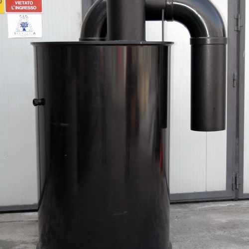 Vasca circolare di stoccaggio PP e filtri PE