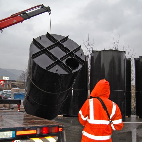 Vasca circolare di stoccaggio PP e filtri PE