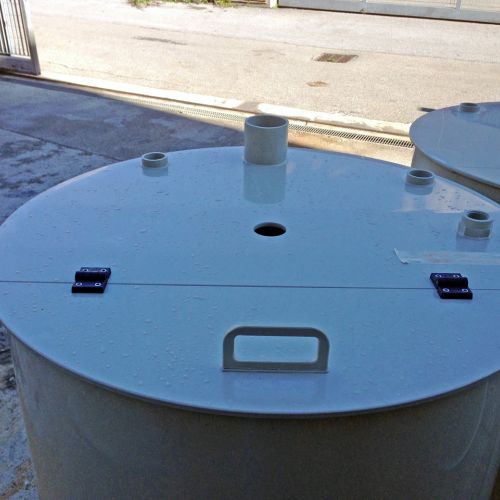 Vasca circolare di stoccaggio PP e filtri PE